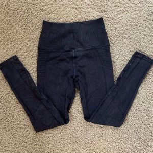 ***SOLD*** Avocado brand leggings - phoenix fire